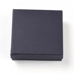 boîte avec mousse noire noir pour une fête d'anniversaire carton