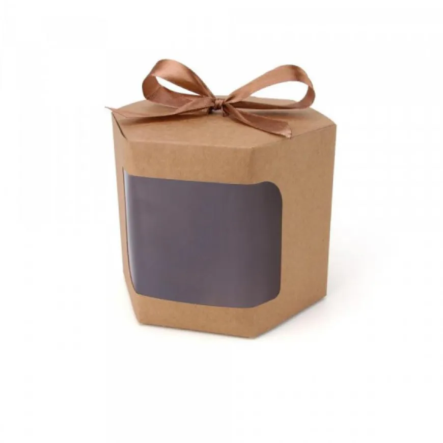 boîte marron carton avec vitre pour un anniversaire