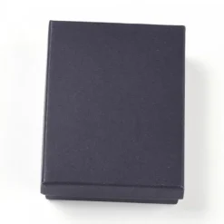 emballage avec petite mousse noir carton pour un joyeux anniversaire