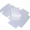 emballage carton argent pour une fête d'anniversaire