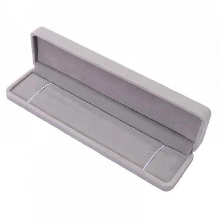 emballage gris velours pour le plaisir d'offrir