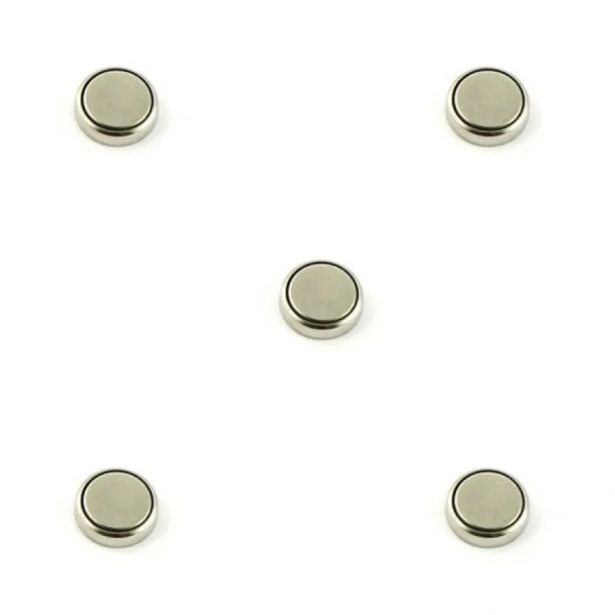 Lot de 5 Piles montre AG7 1,5 V alcaline