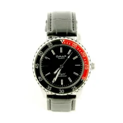 Montre homme cuir marque omax couronne rotative