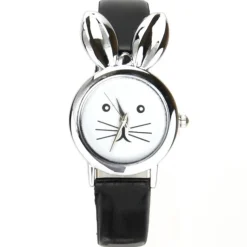 Montre pas chère mignonne