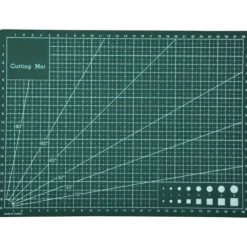 Tapis de découpe A4 (210 x 297 mm) PVC Vert
